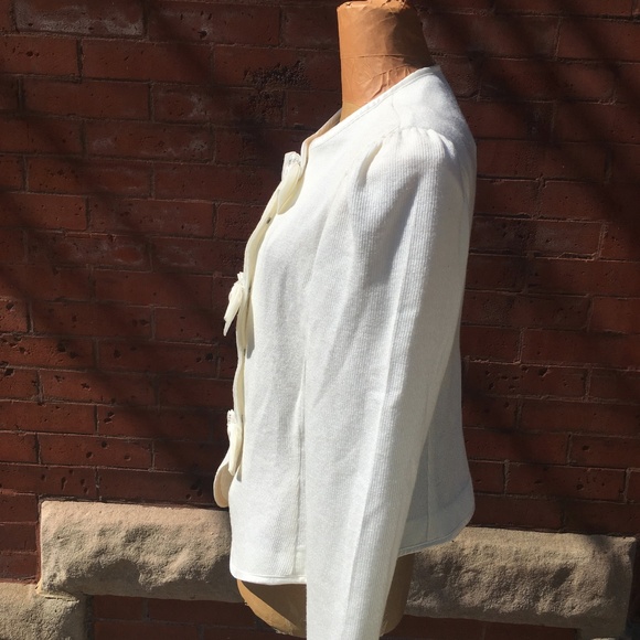 Vintage White Cardigan with Bow Detail - Picture 3 of 4